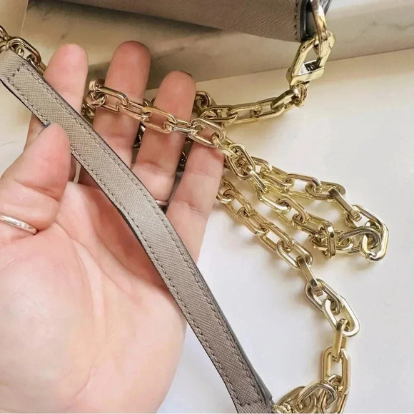 Tory Burch Robinson Leather Chain Wallet Crossbody/Clutch - Picture 14 of 14